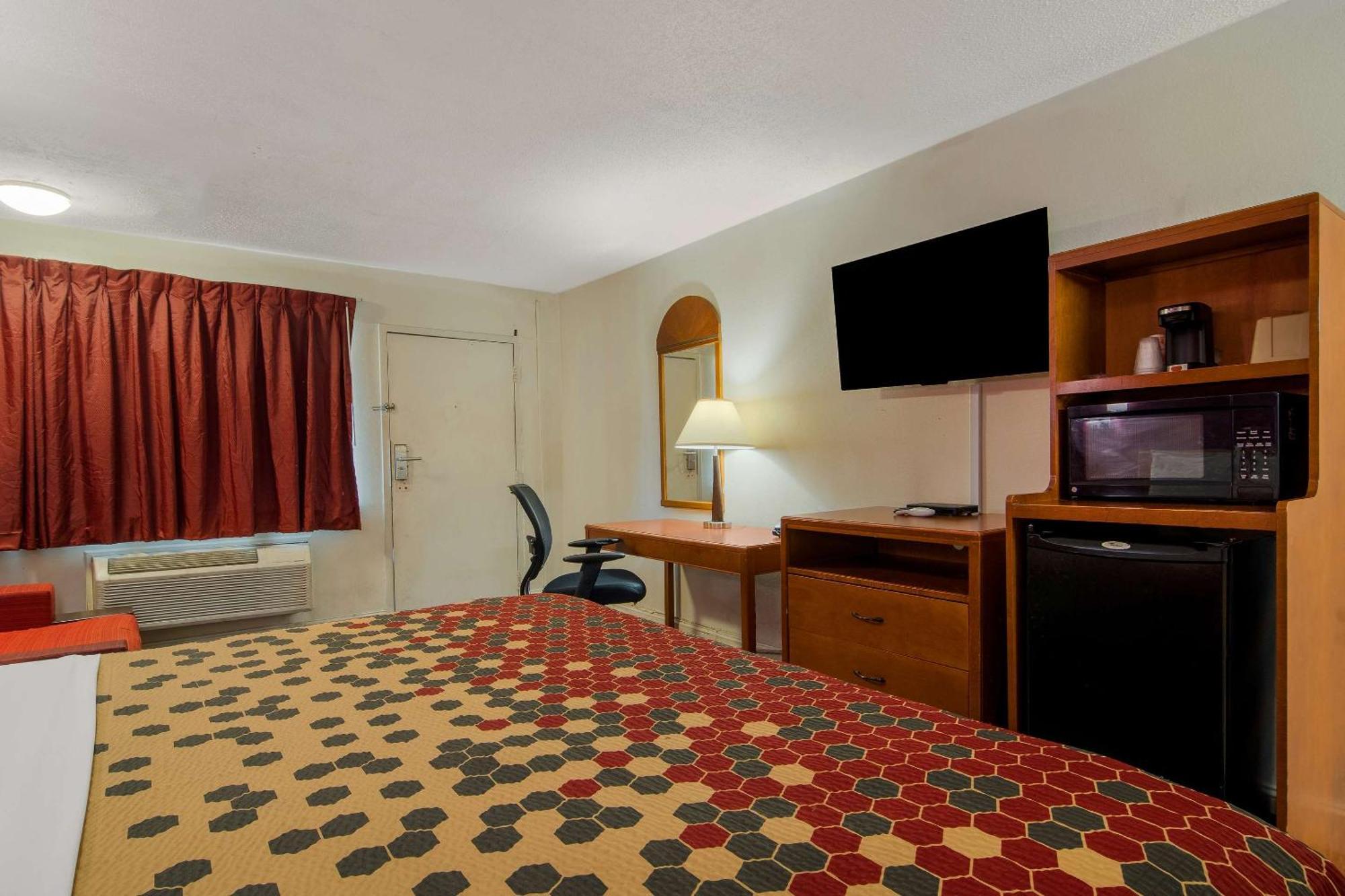 Econo Lodge Goldsboro Hwy 70 Екстериор снимка