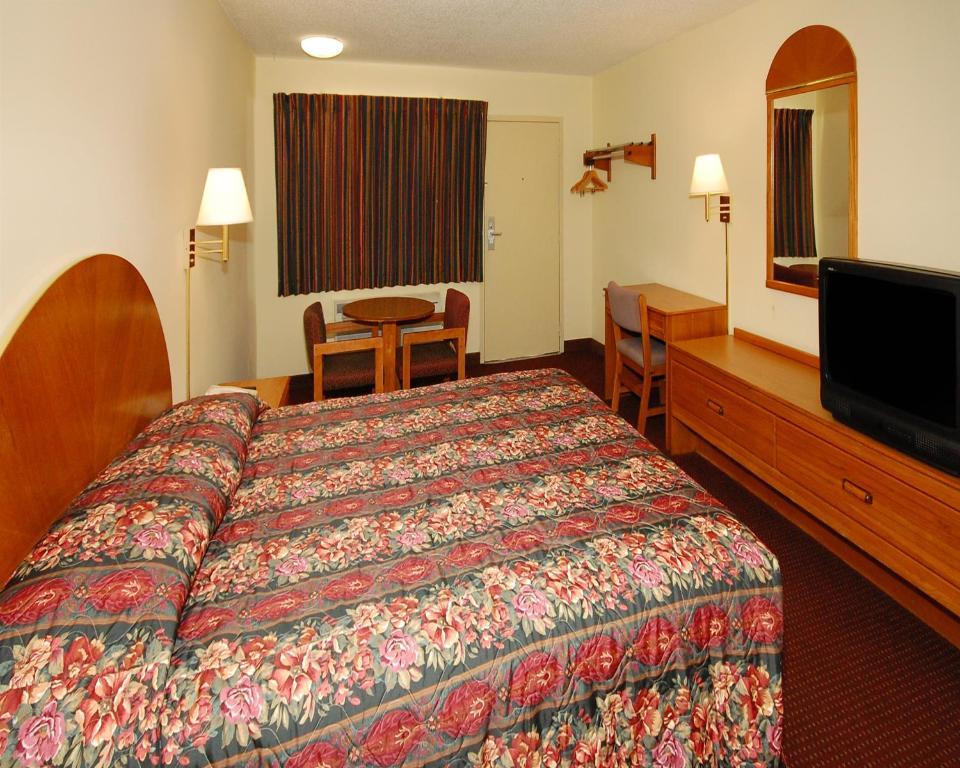 Econo Lodge Goldsboro Hwy 70 Екстериор снимка